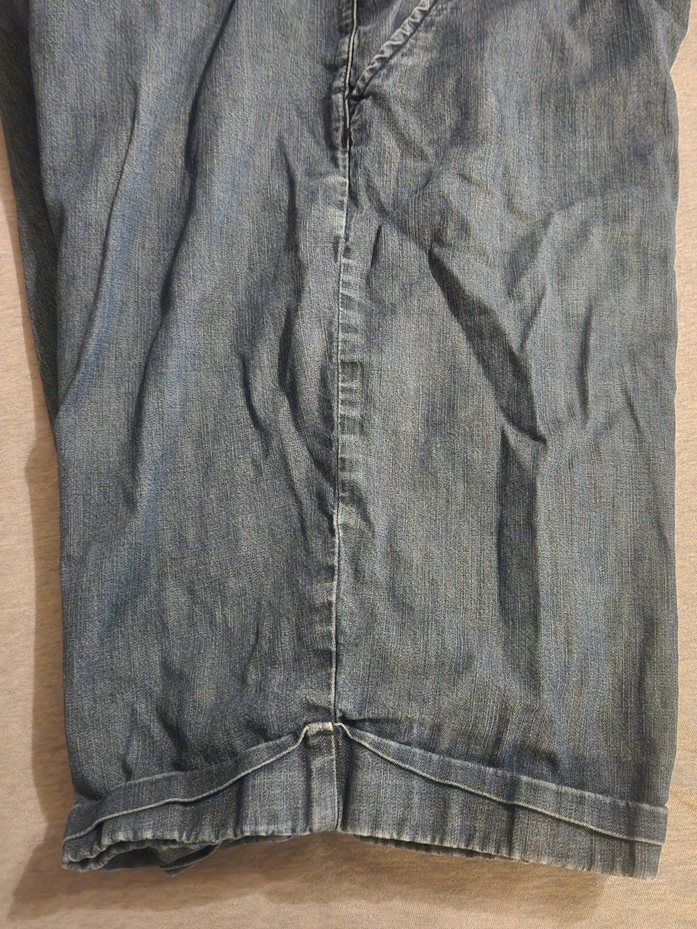 Venezia Bermuda Cuffed Shorts